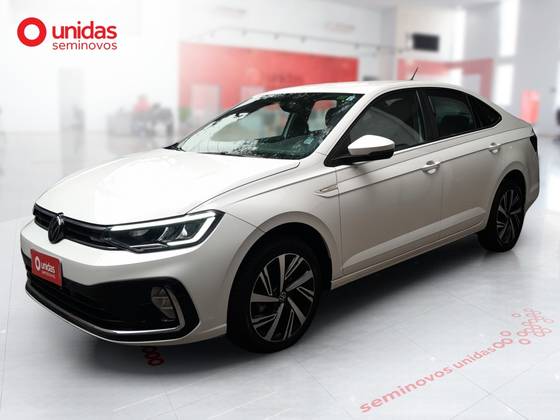 VOLKSWAGEN VIRTUS 1.0 200 TSI HIGHLINE AUTOMÁTICO